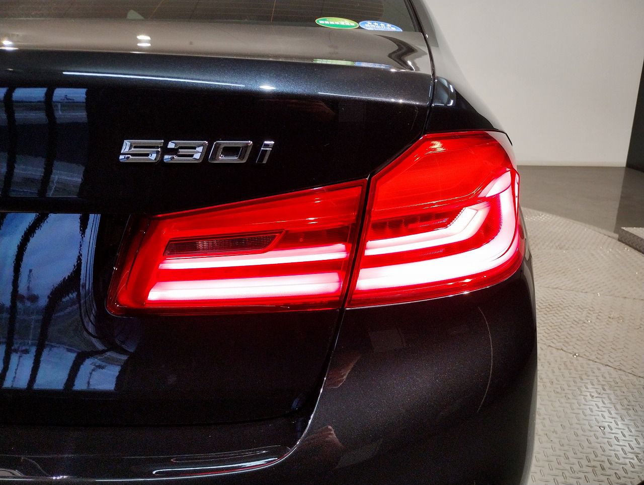 530I