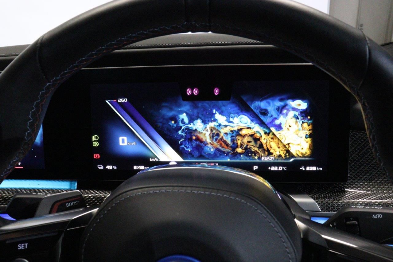 BMW i7 M70 xDrive Sedan RHD