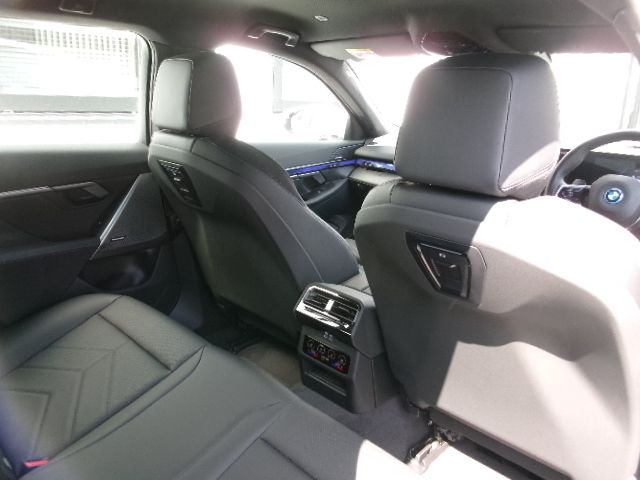 BMW i5 eDrive40 M Sport RHD