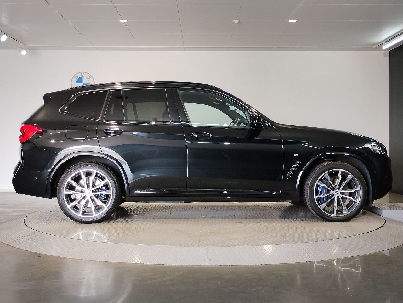 G01 X3 M40i RHD LCI ZA