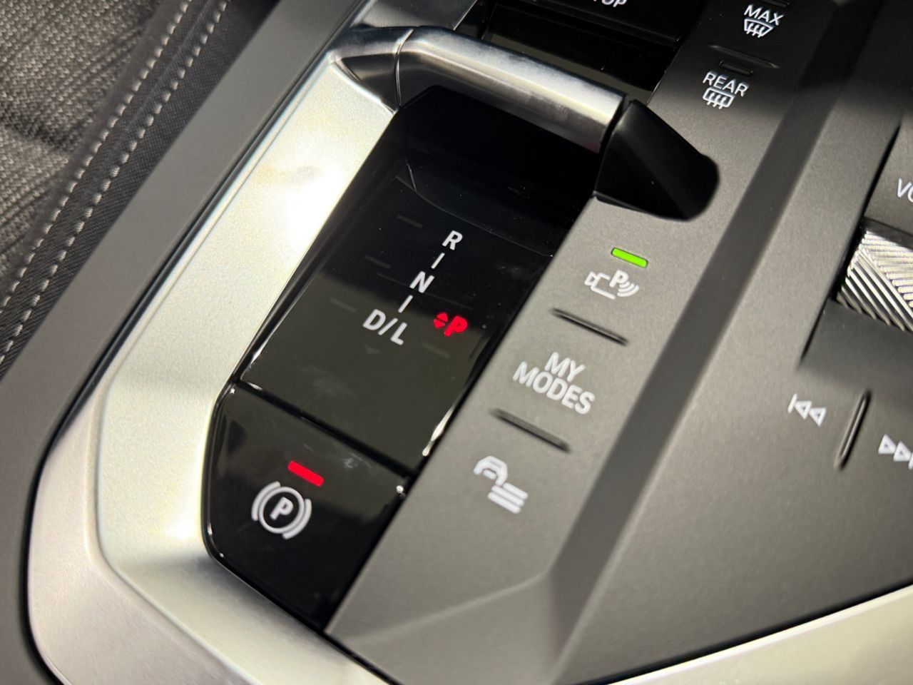 120 Sport Sports Hatch