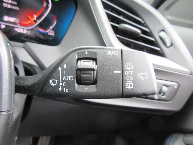F40 118d Sports Hatch 5-door B47 2.0d
