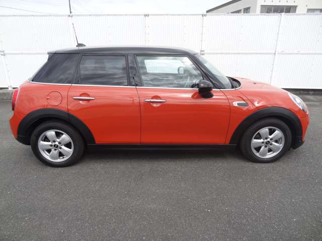 F55 MINI Cooper 5-Door Hatch LCI