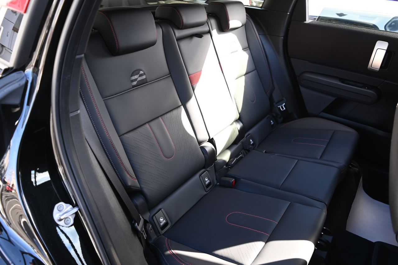 U25 MINI John Cooper Works Countryman ALL4