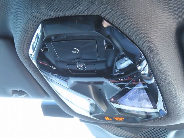 BMW i5 eDrive40 Sedan RHD