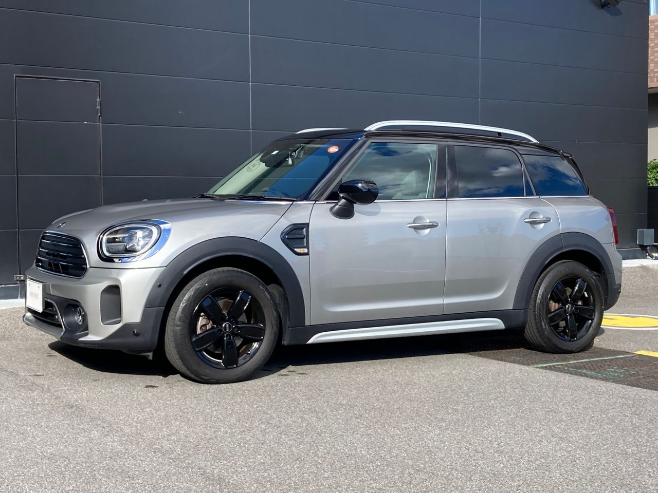 MINI COOPER D CROSSOVER.