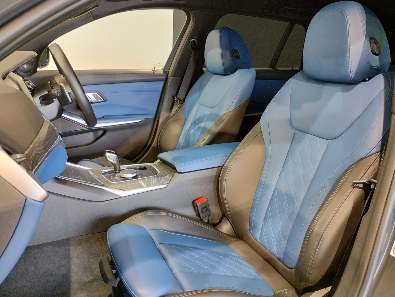 G21 M340i xDrive RHD