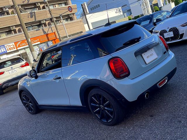 F56 MINI Cooper 3-Door Hatch LCI