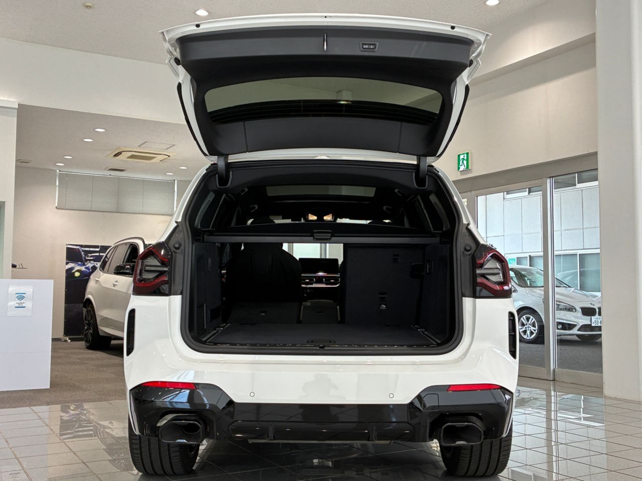 G01 X3 M40i RHD LCI ZA