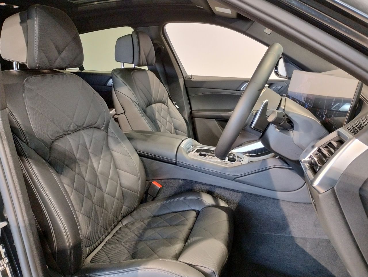 X6 xDrive30d M Sport RHD