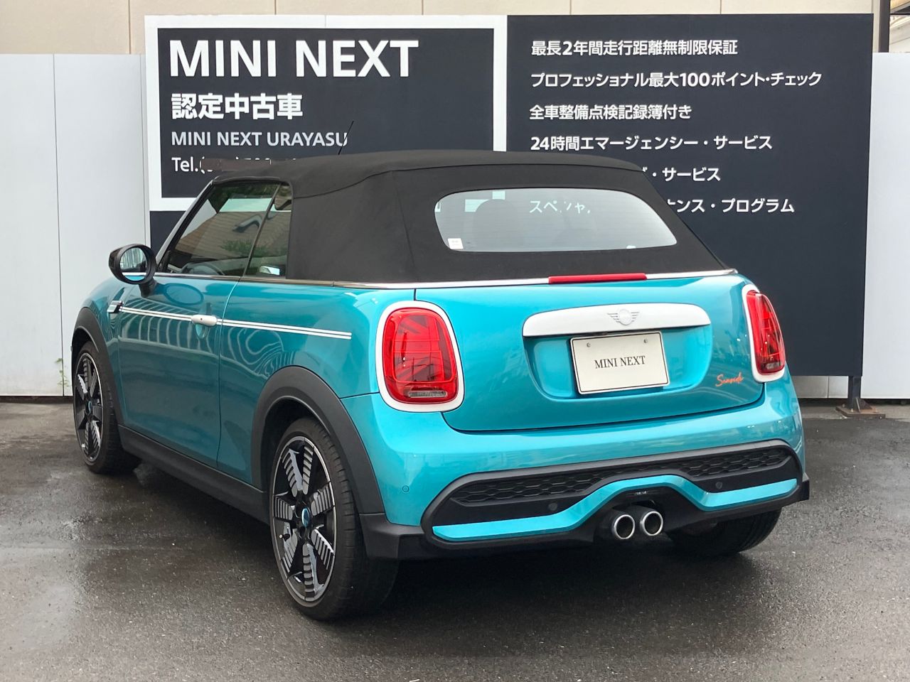 MINI Cooper S Convertible RHD