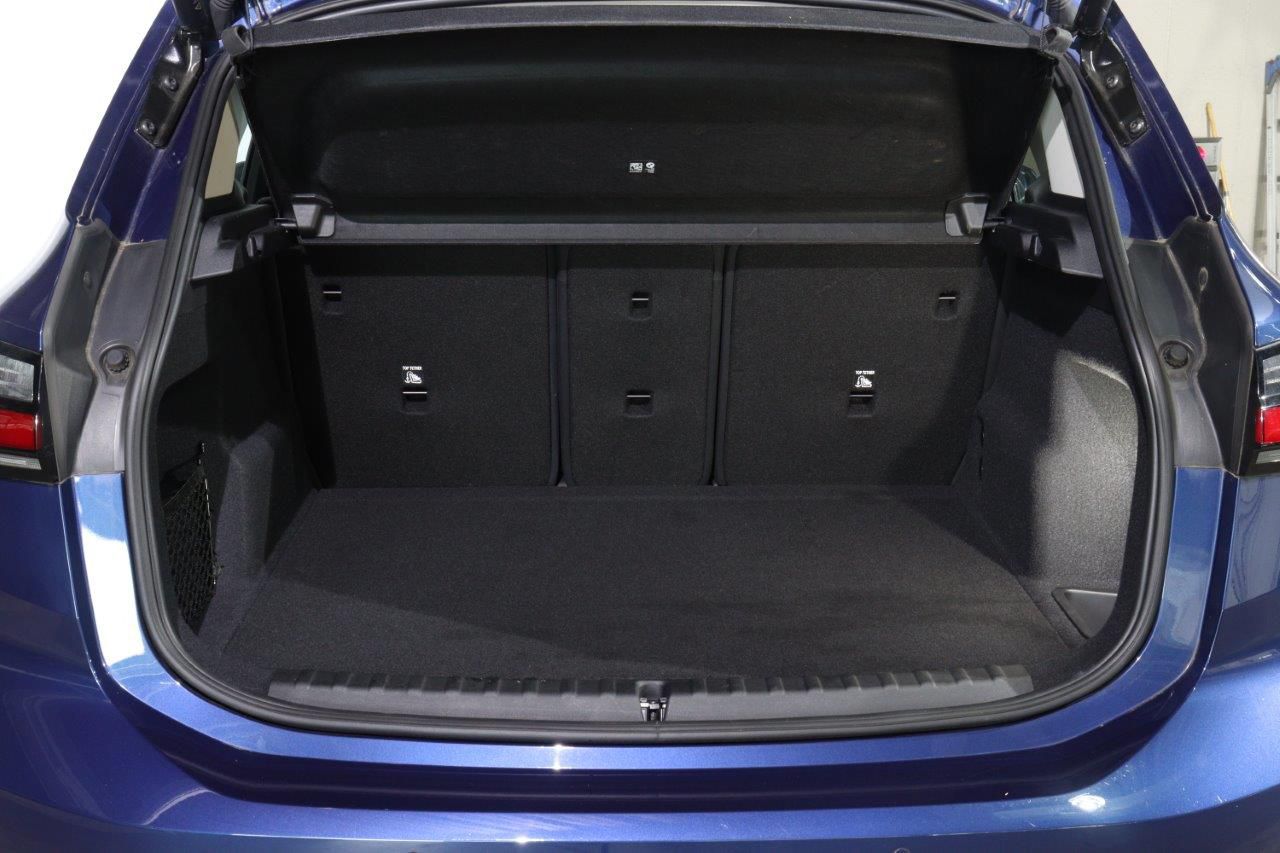 U06 218d Active Tourer B47 2.0d