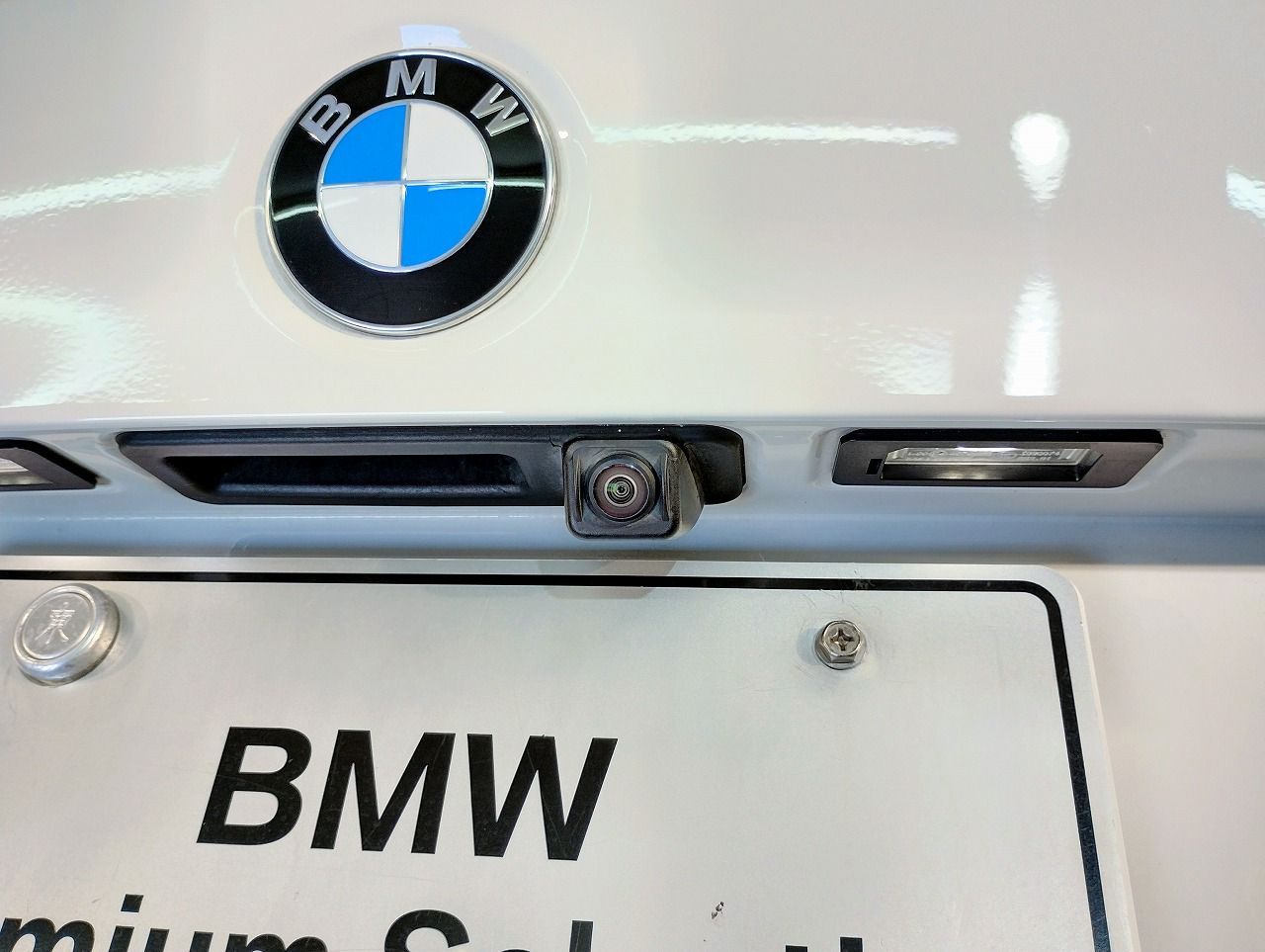 G20 320d xDrive RHD Saloon