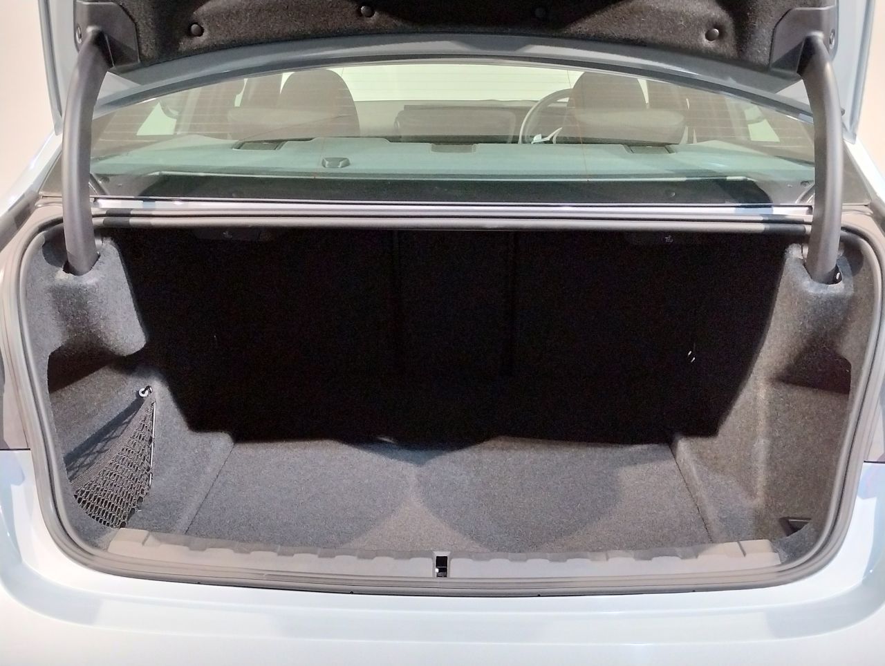 G20 320i Saloon LCI RHD MX