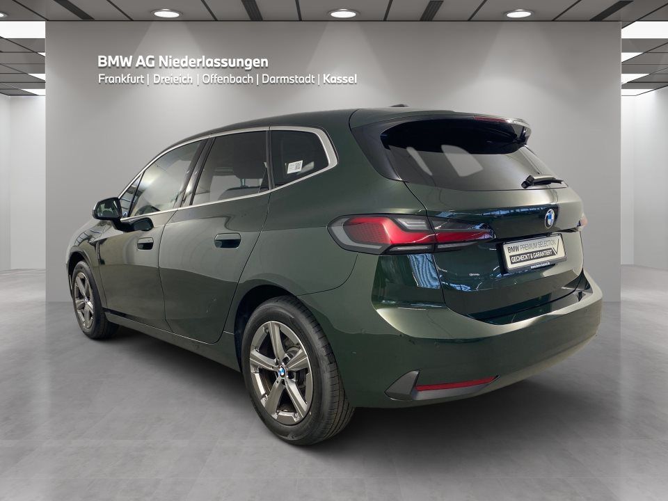 BMW 216