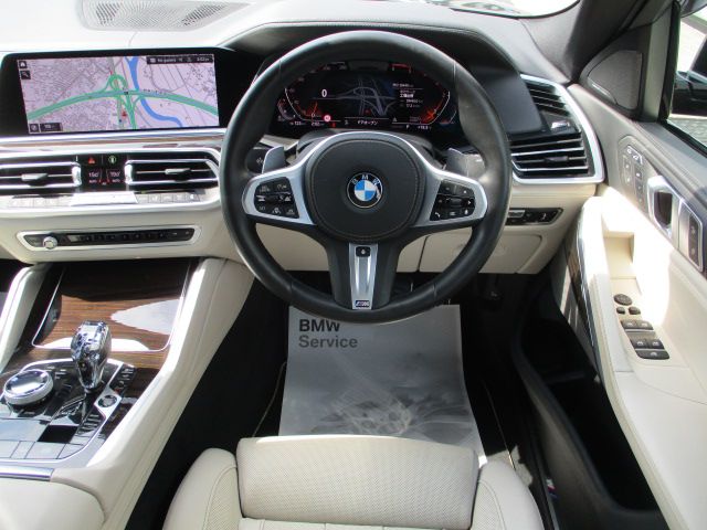 X* xDrive30d RHD
