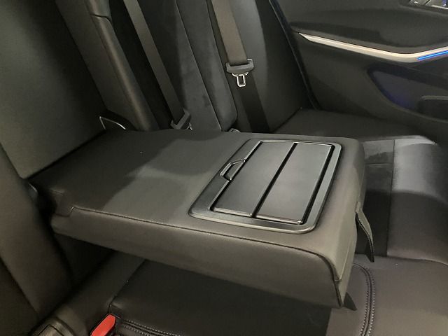 G20 320i Saloon RHD TU
