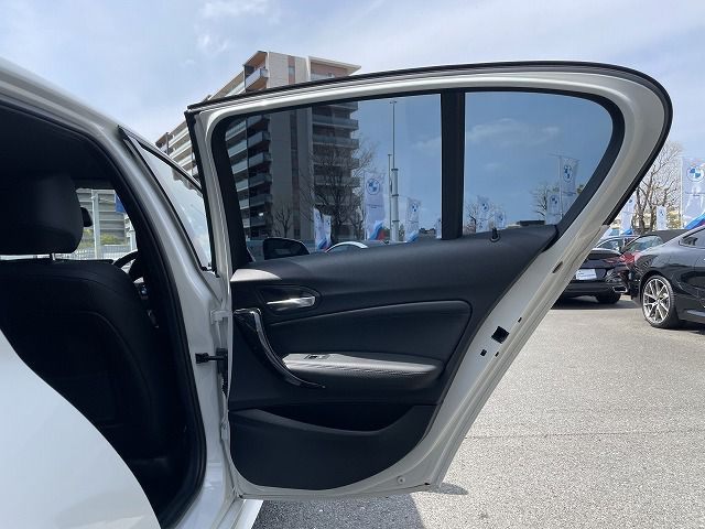 118D 5DOOR RHD
