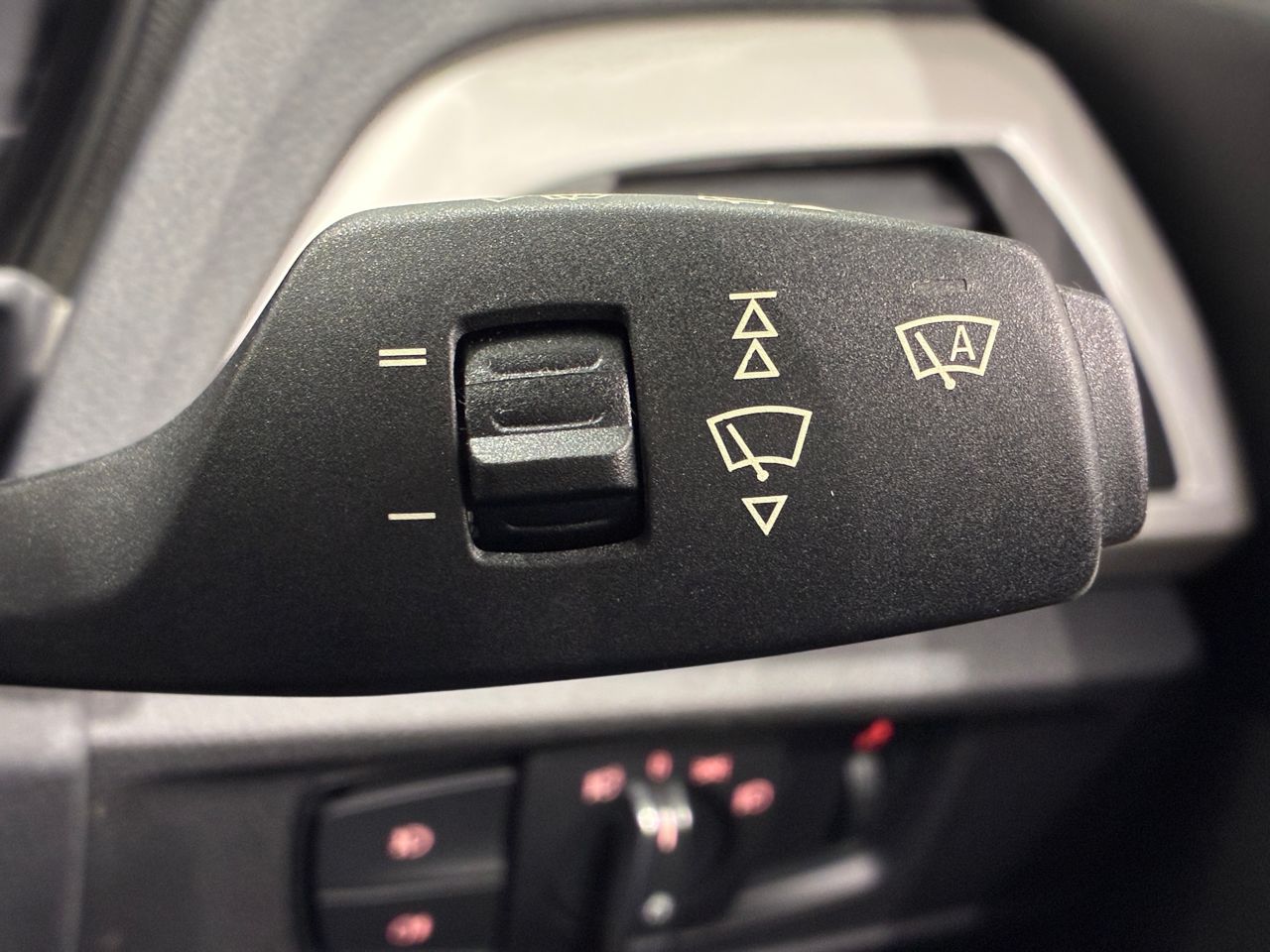 118 5DOOR RHD
