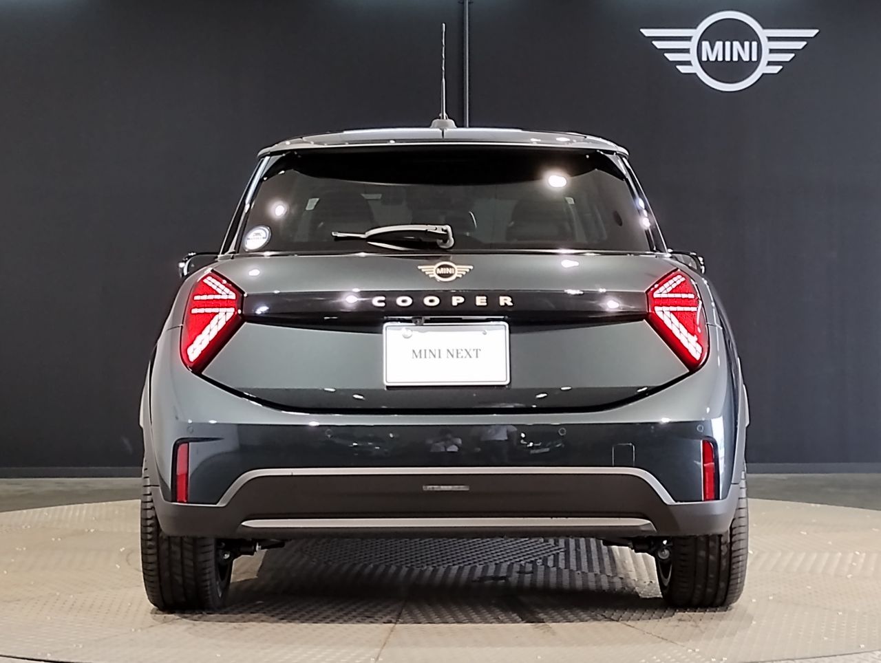 F66 MINI Cooper C 3Dr
