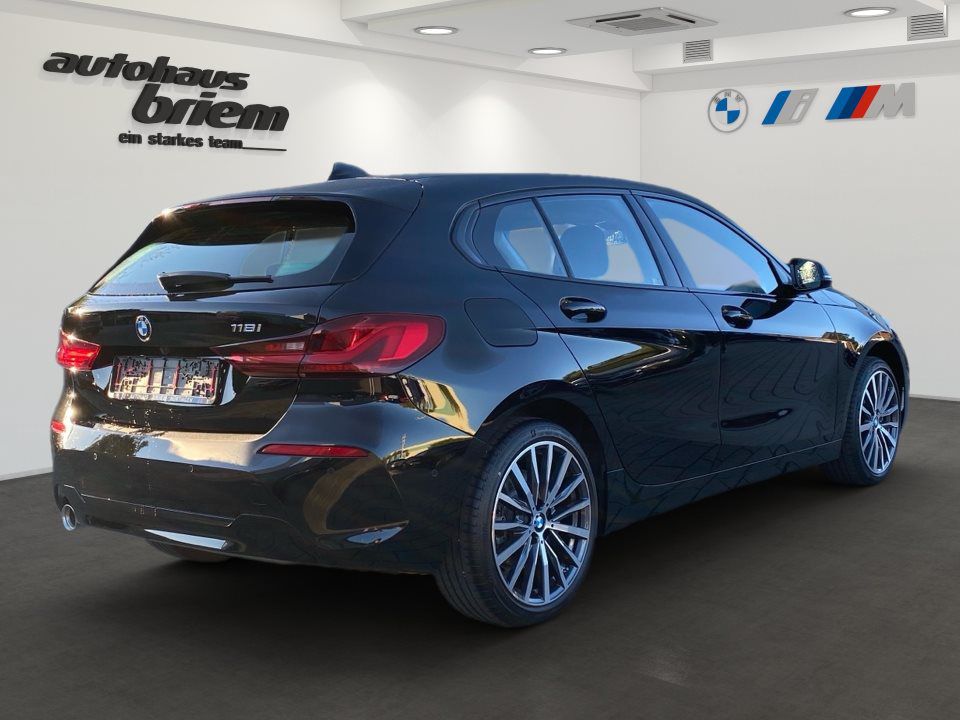 BMW 118