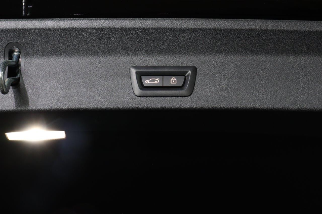 G01 X3 M40i RHD LCI ZA