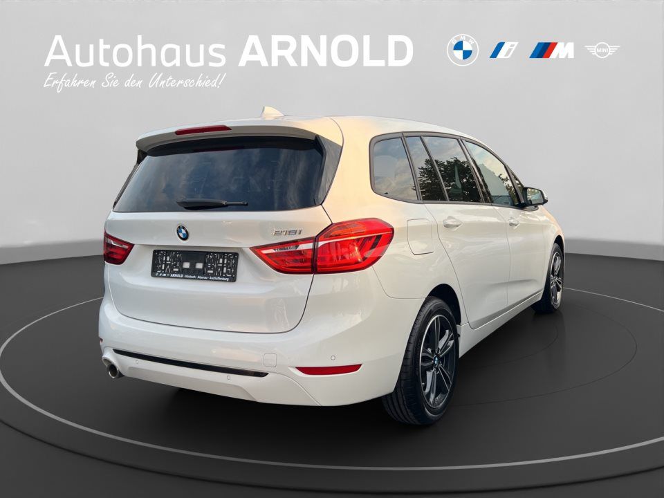 BMW 218