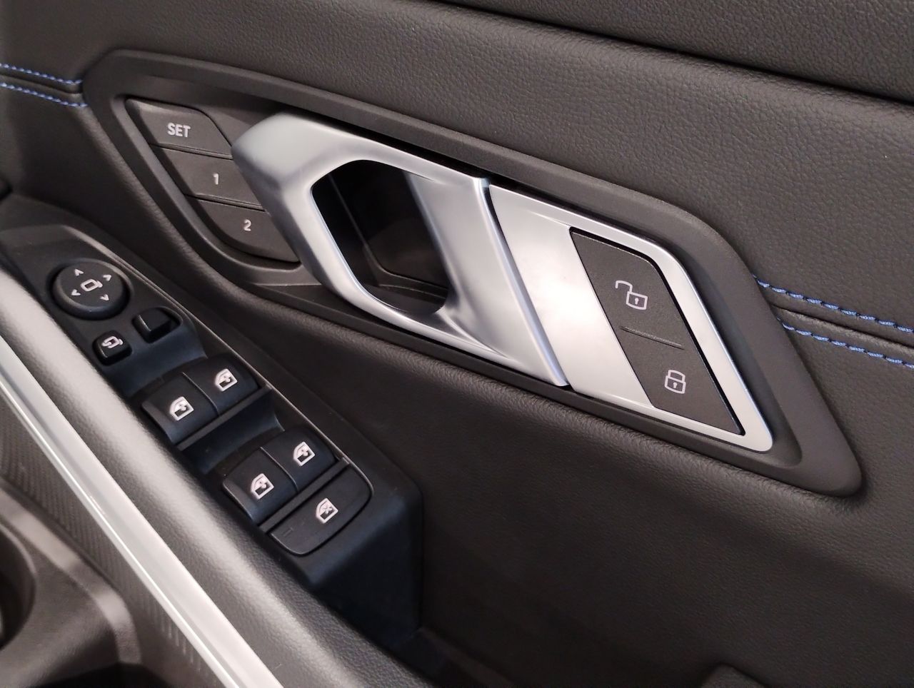 320d xDrive Berline RHD