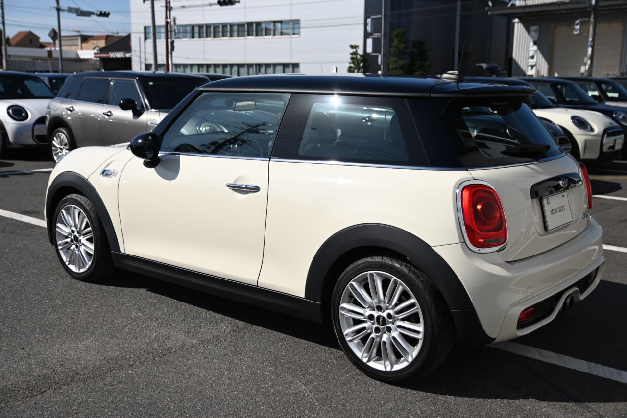 F56 MINI COOPER S