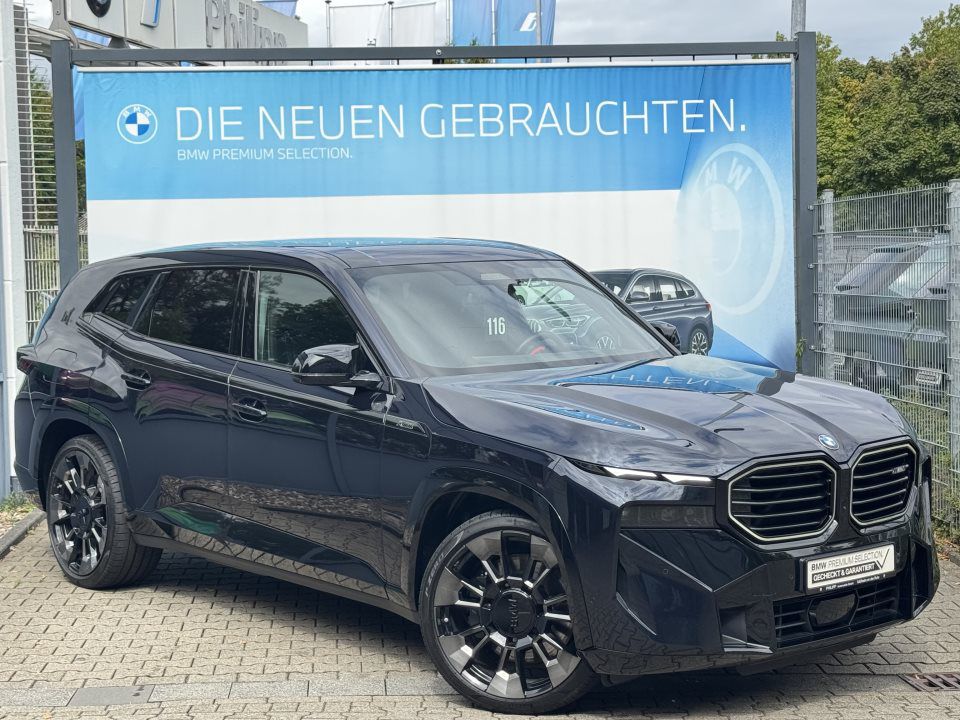 BMW XM