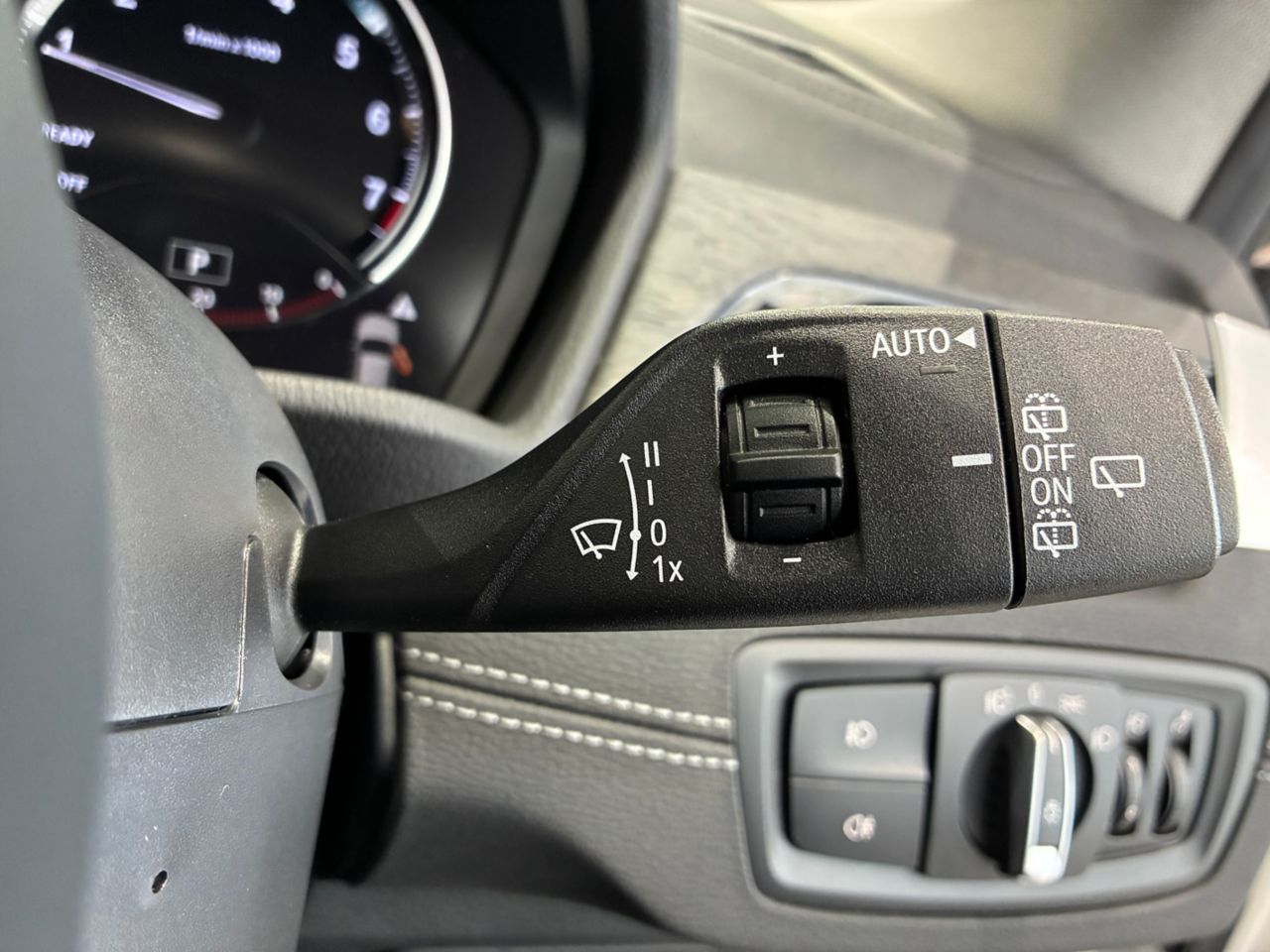 X1 sDrive18i RHD