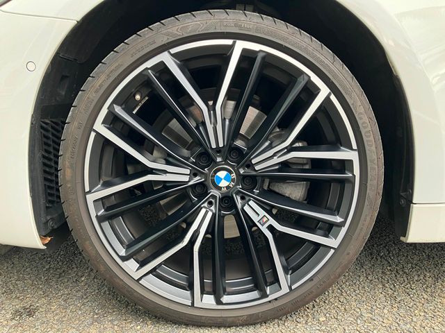 520d xDrive Touring RHD