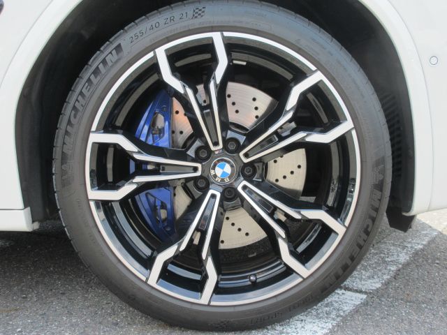 X4 M RHD