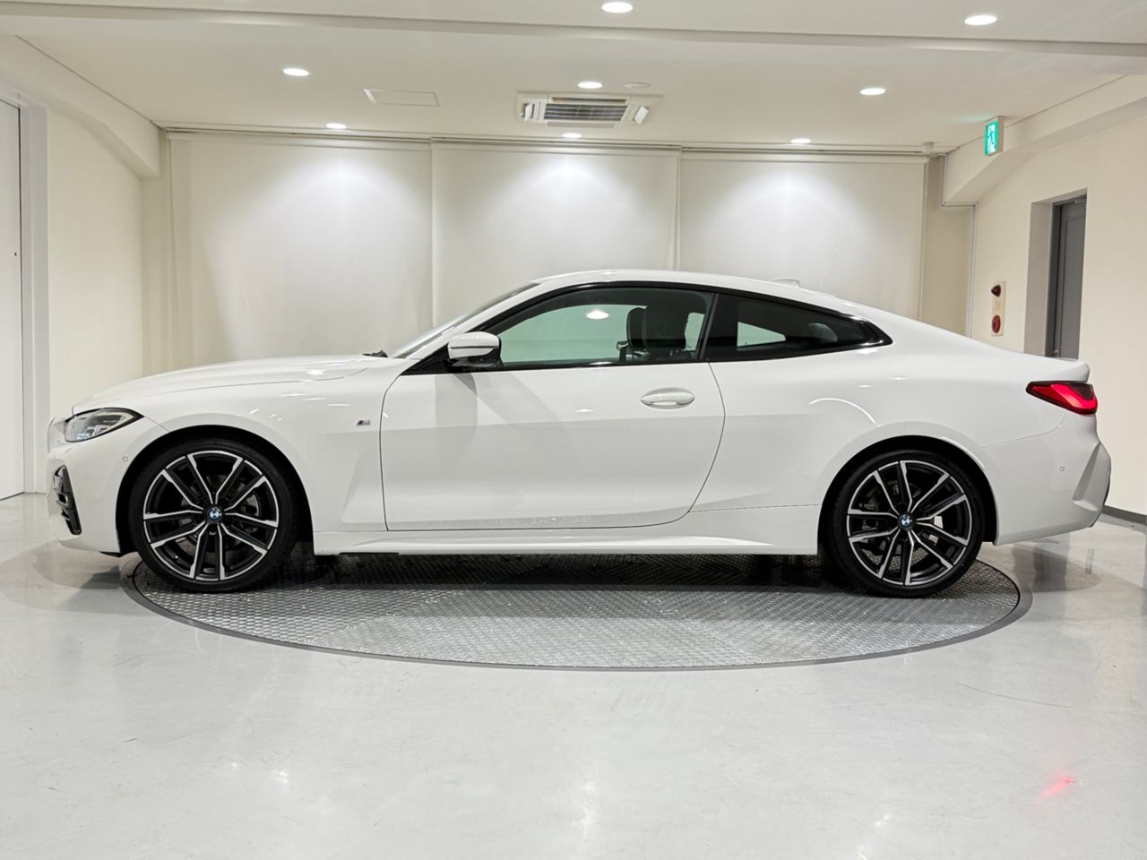 G22 420i B48 2.0 RHD