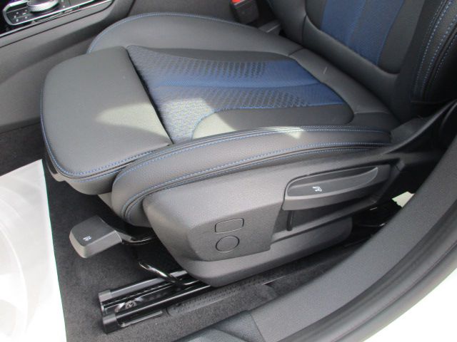 F40 118d Sports Hatch 5-door B47 2.0d