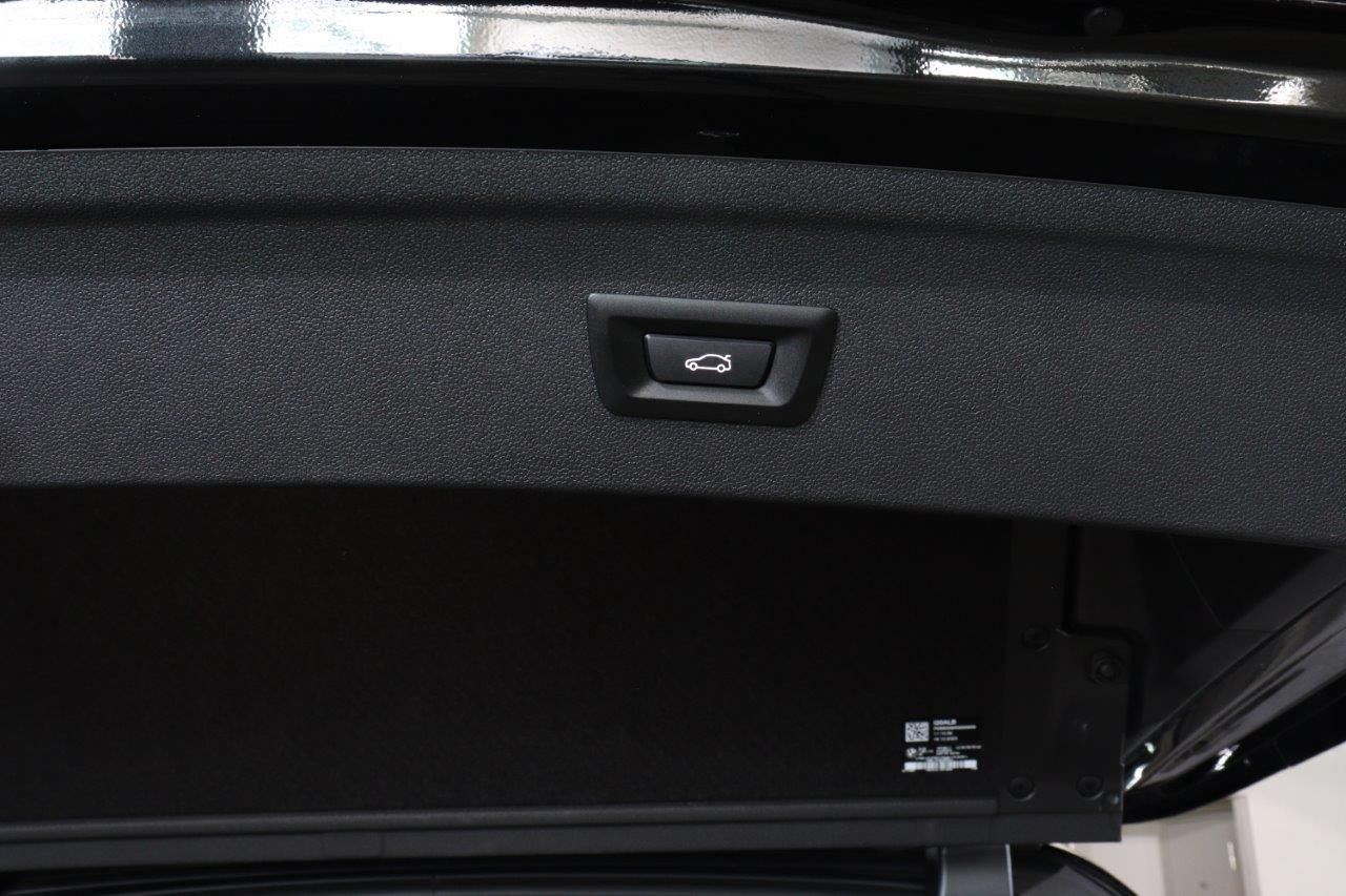 i20 iX xDrive50