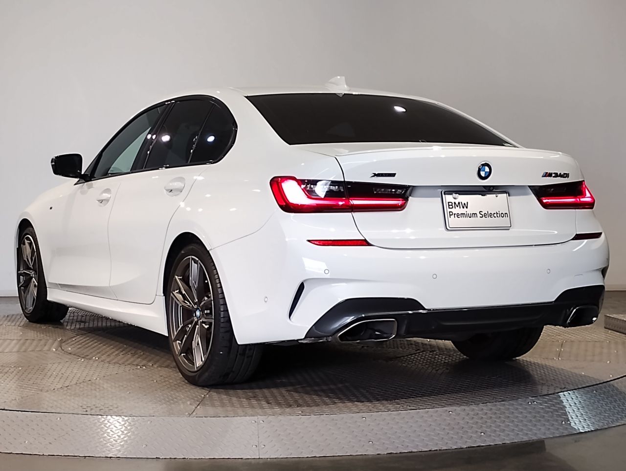 G20 M340i xDrive Saloon RHD