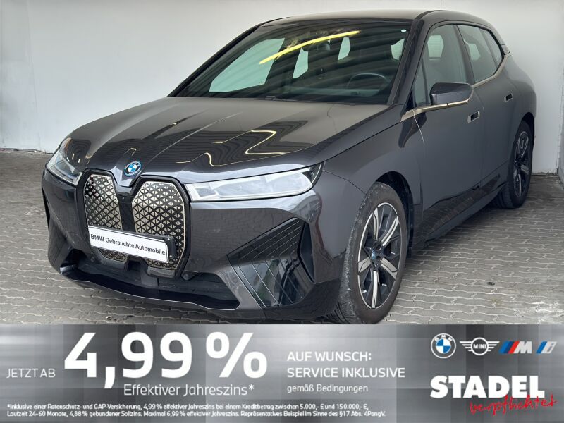 BMW iX