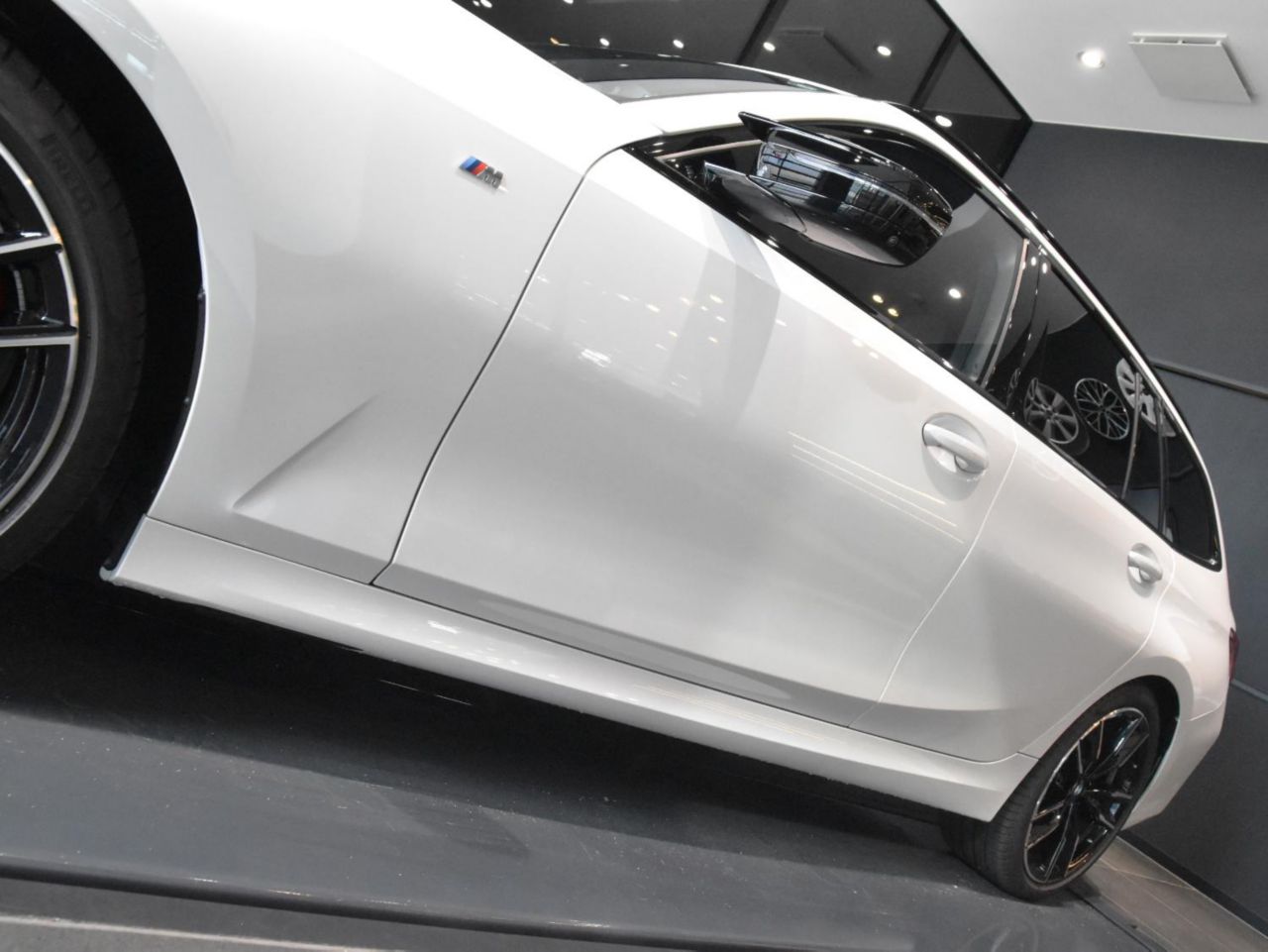 G21 M340i xDrive Touring LCI RHD