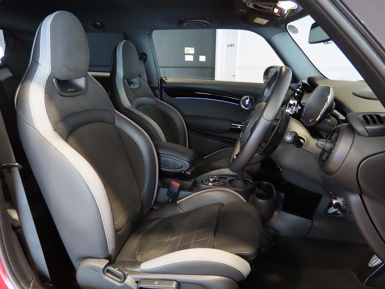 MINI JCW 3 Dr
