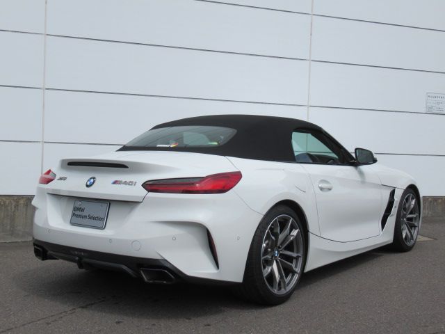 G29 Z4 M40i RHD