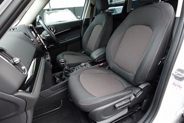 MINI CROSSOVER COOPER D ALL4