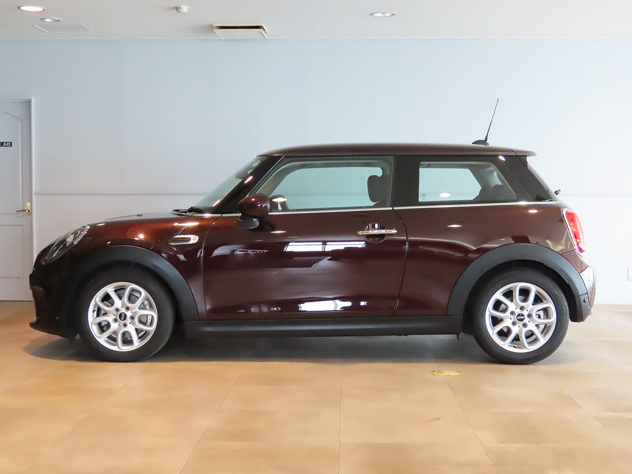 F56 MINI Cooper 3-Door Hatch LCI