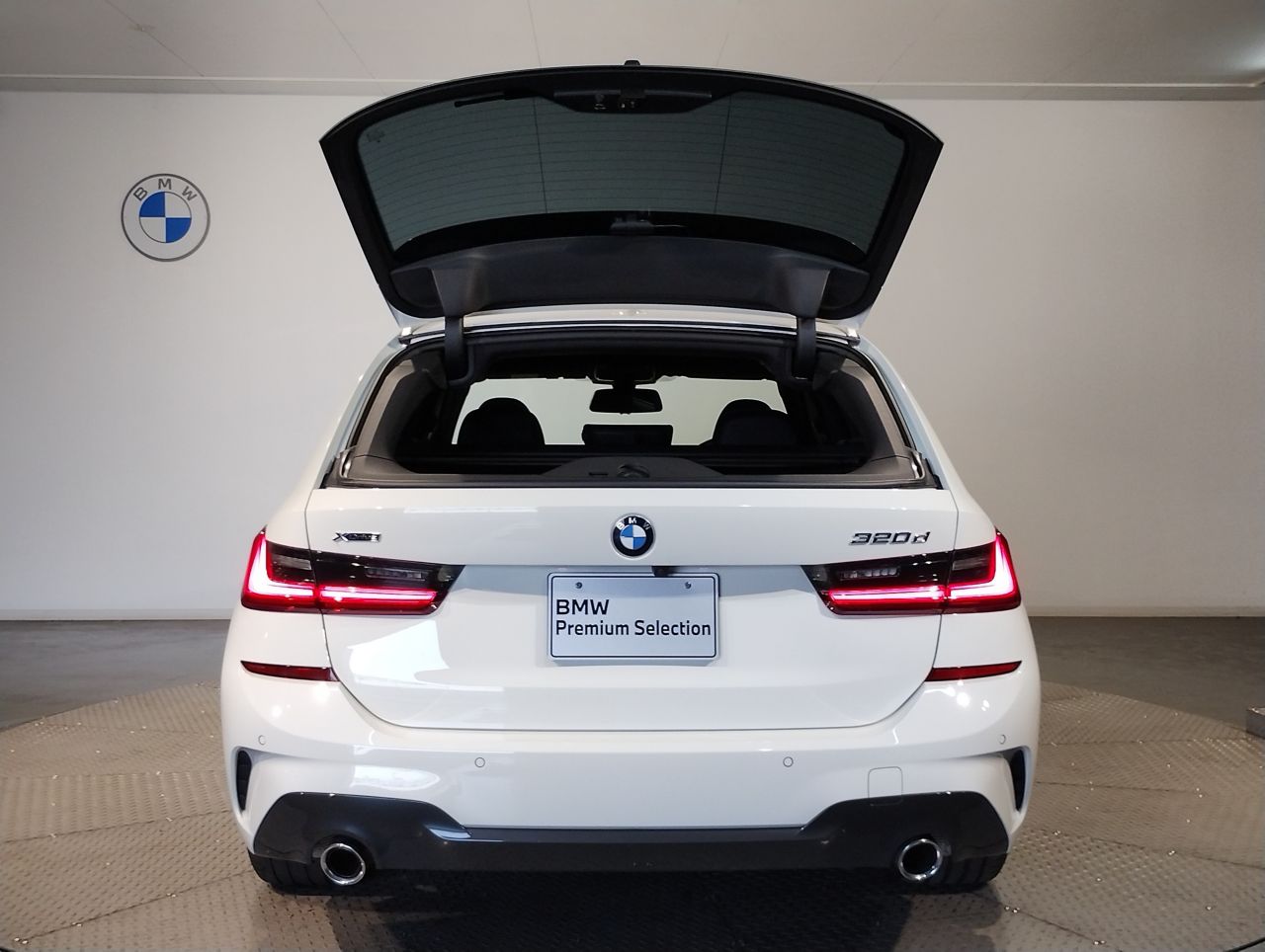 G21 320d xDrive Touring RHD