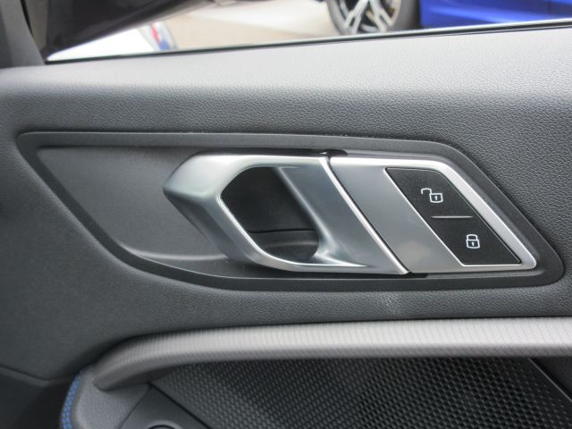 118i RHD
