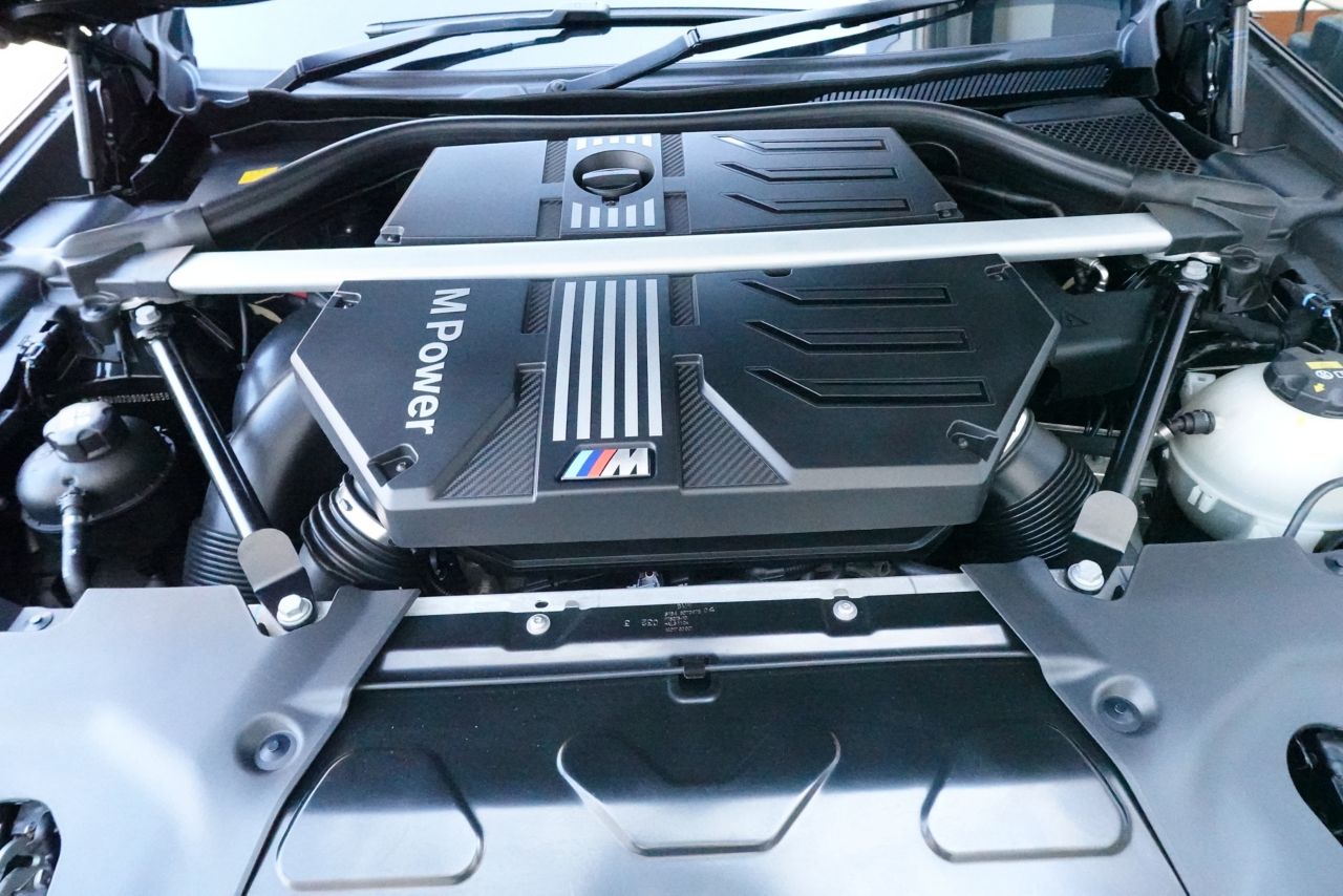 X4 M RHD