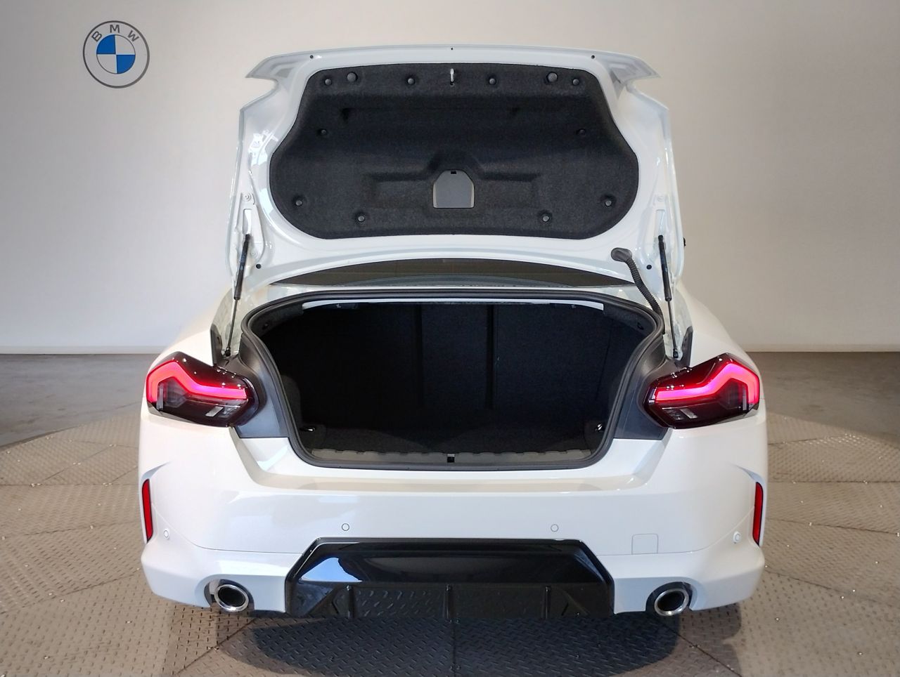 G42 220i Coupe