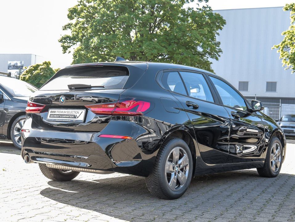BMW 118