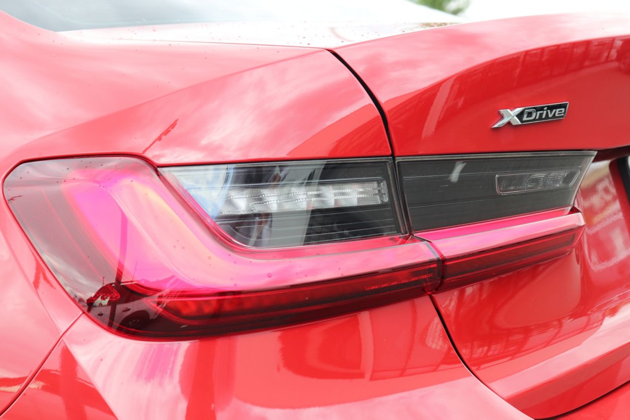 G20 320d xDrive RHD Saloon