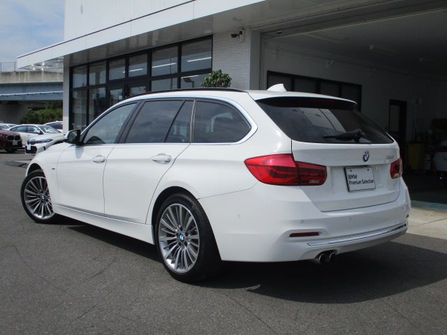 320I TOURING RHD